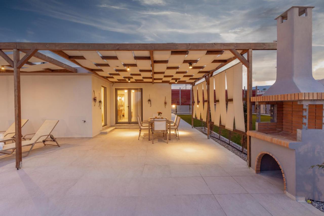 Villa Menta Platanes  Luaran gambar